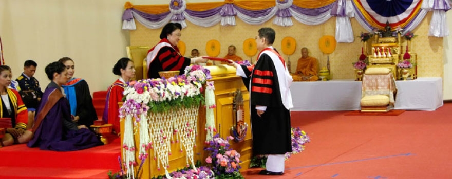 Assoc.Prof.Pornchai Soonthornpan has received Honorary Doctorate Degree of Laws
